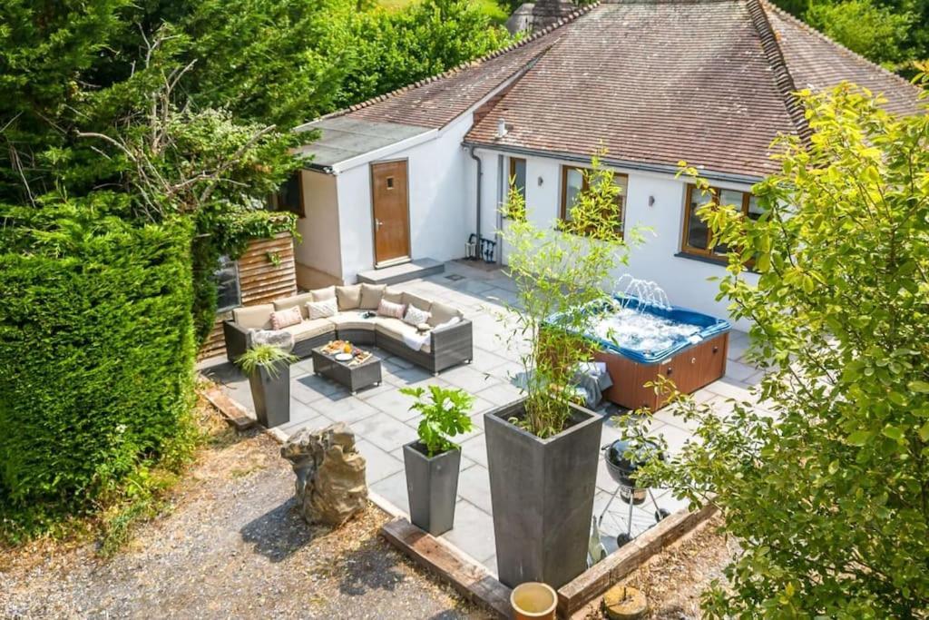Bramblewood - Cosy Chic, Hot Tub, Close To Beach Stokeinteignhead المظهر الخارجي الصورة