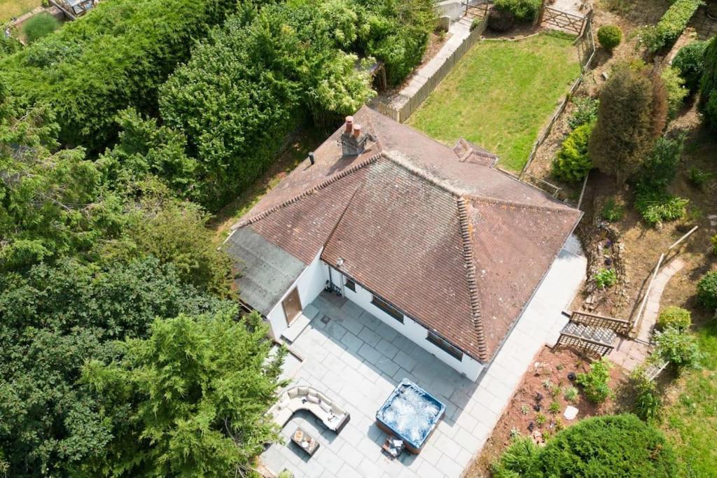 Bramblewood - Cosy Chic, Hot Tub, Close To Beach Stokeinteignhead المظهر الخارجي الصورة