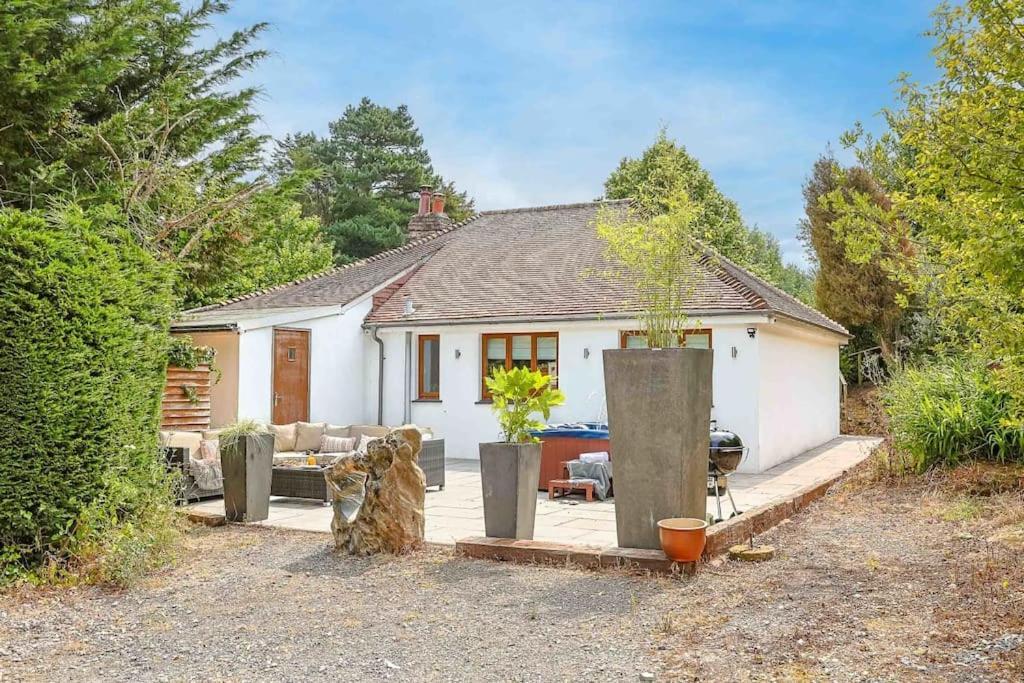 Bramblewood - Cosy Chic, Hot Tub, Close To Beach Stokeinteignhead المظهر الخارجي الصورة
