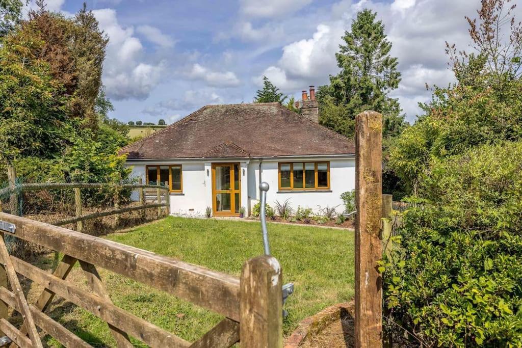 Bramblewood - Cosy Chic, Hot Tub, Close To Beach Stokeinteignhead المظهر الخارجي الصورة