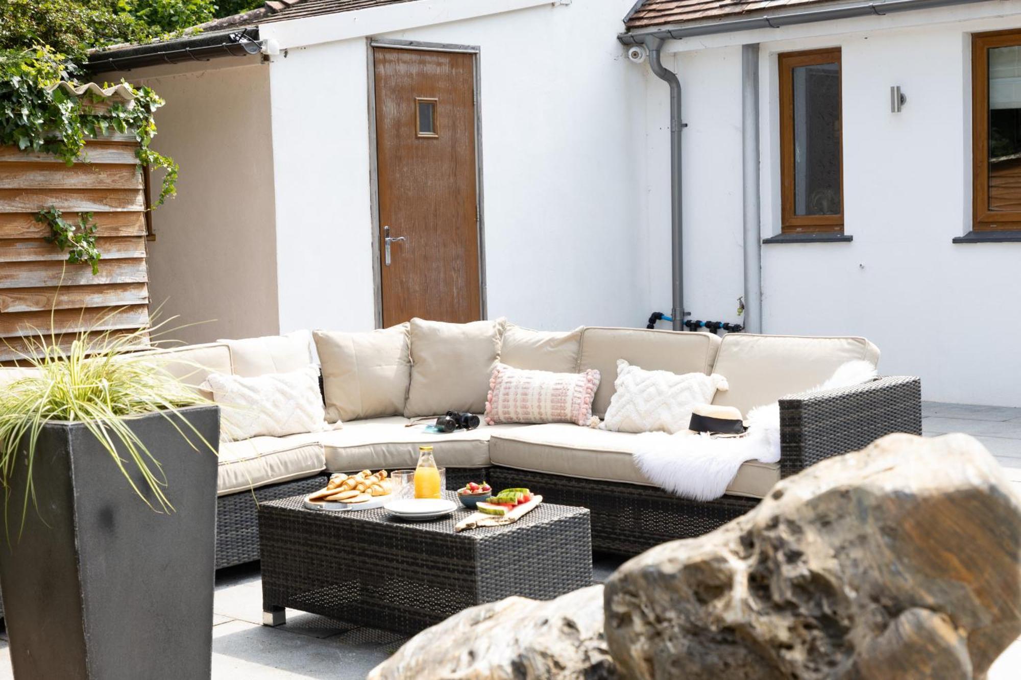 Bramblewood - Cosy Chic, Hot Tub, Close To Beach Stokeinteignhead المظهر الخارجي الصورة